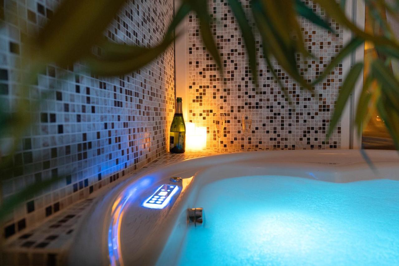 A Jacuzzi With Sea View - Duplex With 2 Terraces *
